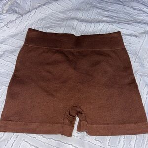 Amazon Athletic Shorts Chocolate Elastic Waist Comfort
